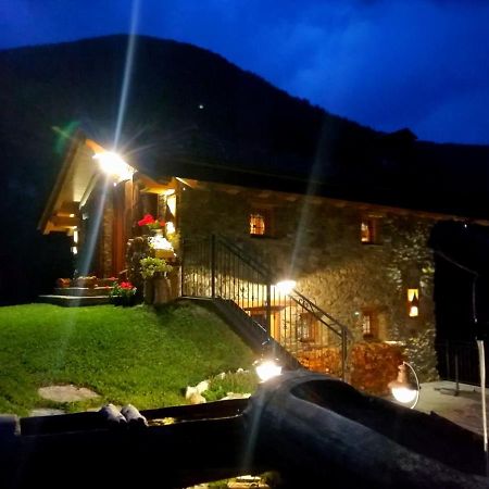 Chalet Cuore Selvatico Monno المظهر الخارجي الصورة