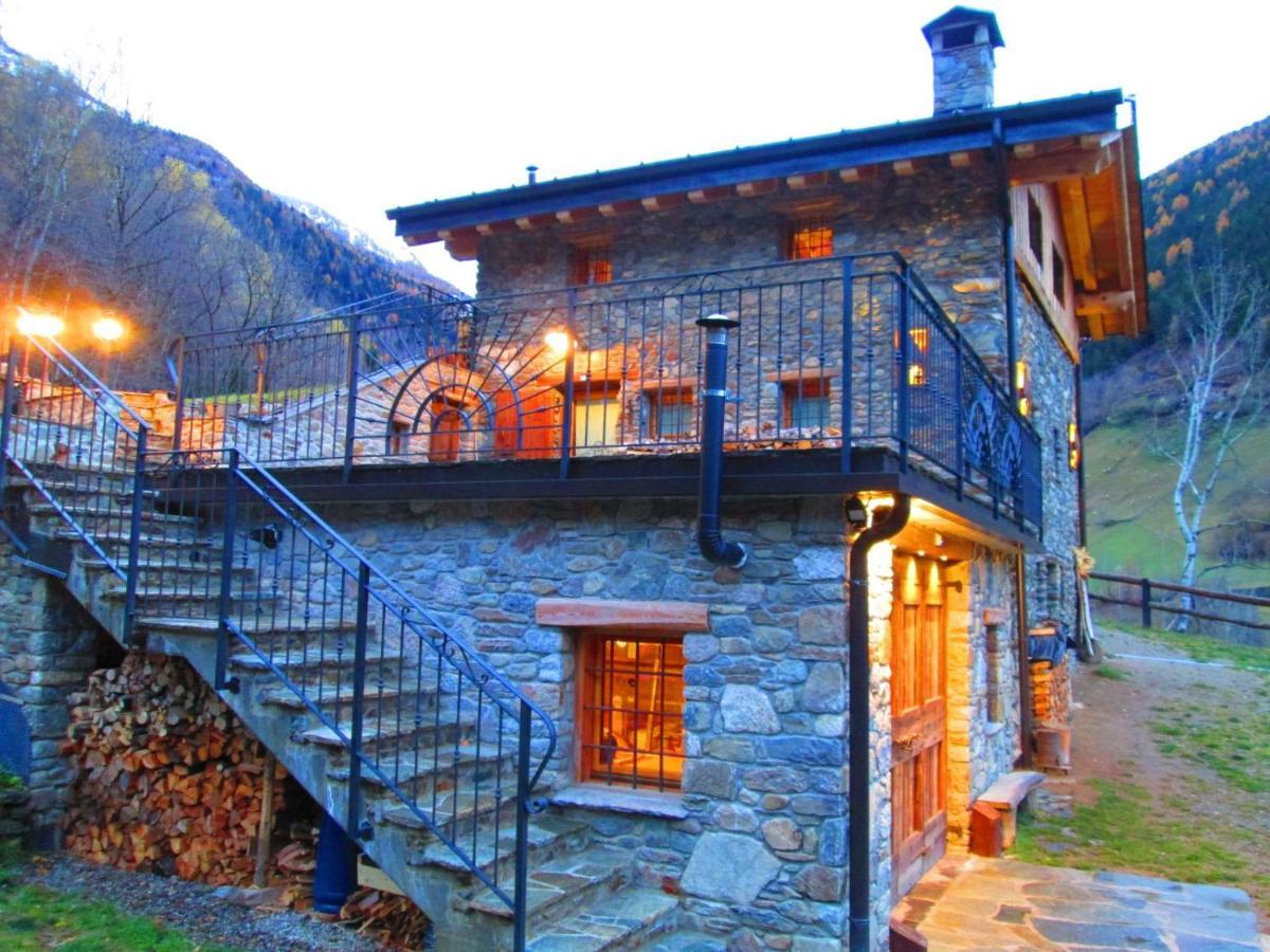 Chalet Cuore Selvatico Monno المظهر الخارجي الصورة