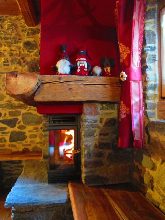 Chalet Cuore Selvatico Monno المظهر الخارجي الصورة