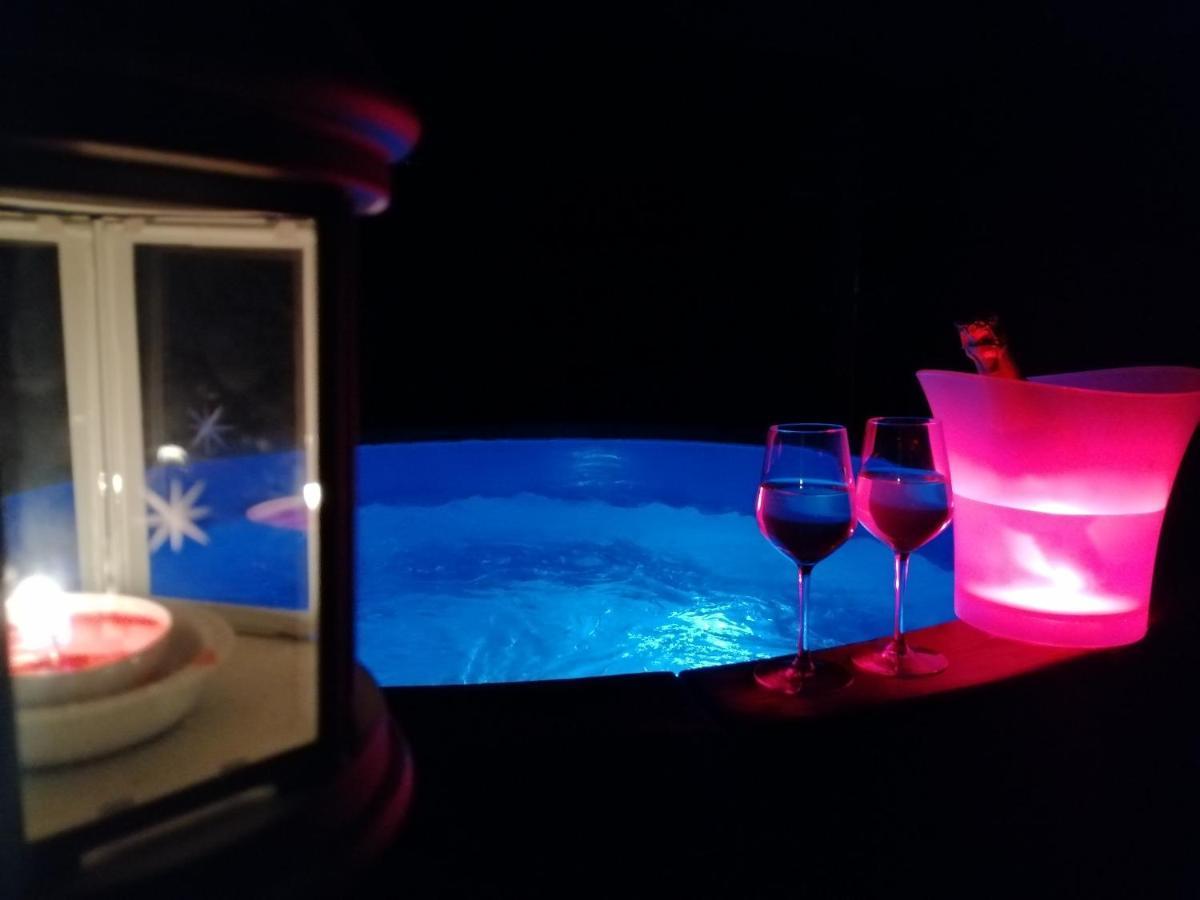 Chalet Cuore Selvatico Monno المظهر الخارجي الصورة