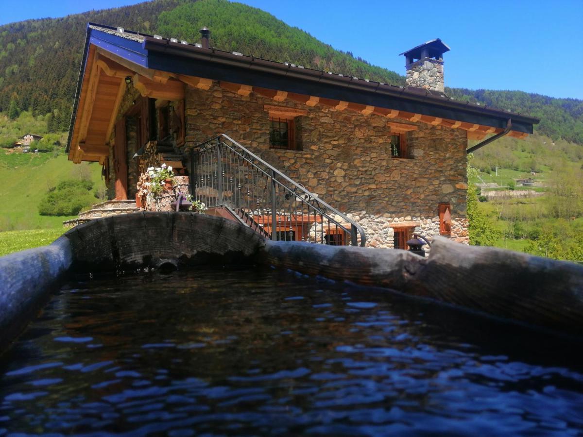 Chalet Cuore Selvatico Monno المظهر الخارجي الصورة