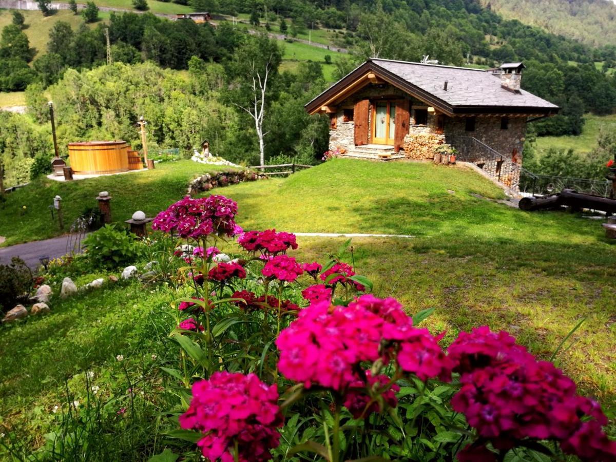 Chalet Cuore Selvatico Monno المظهر الخارجي الصورة